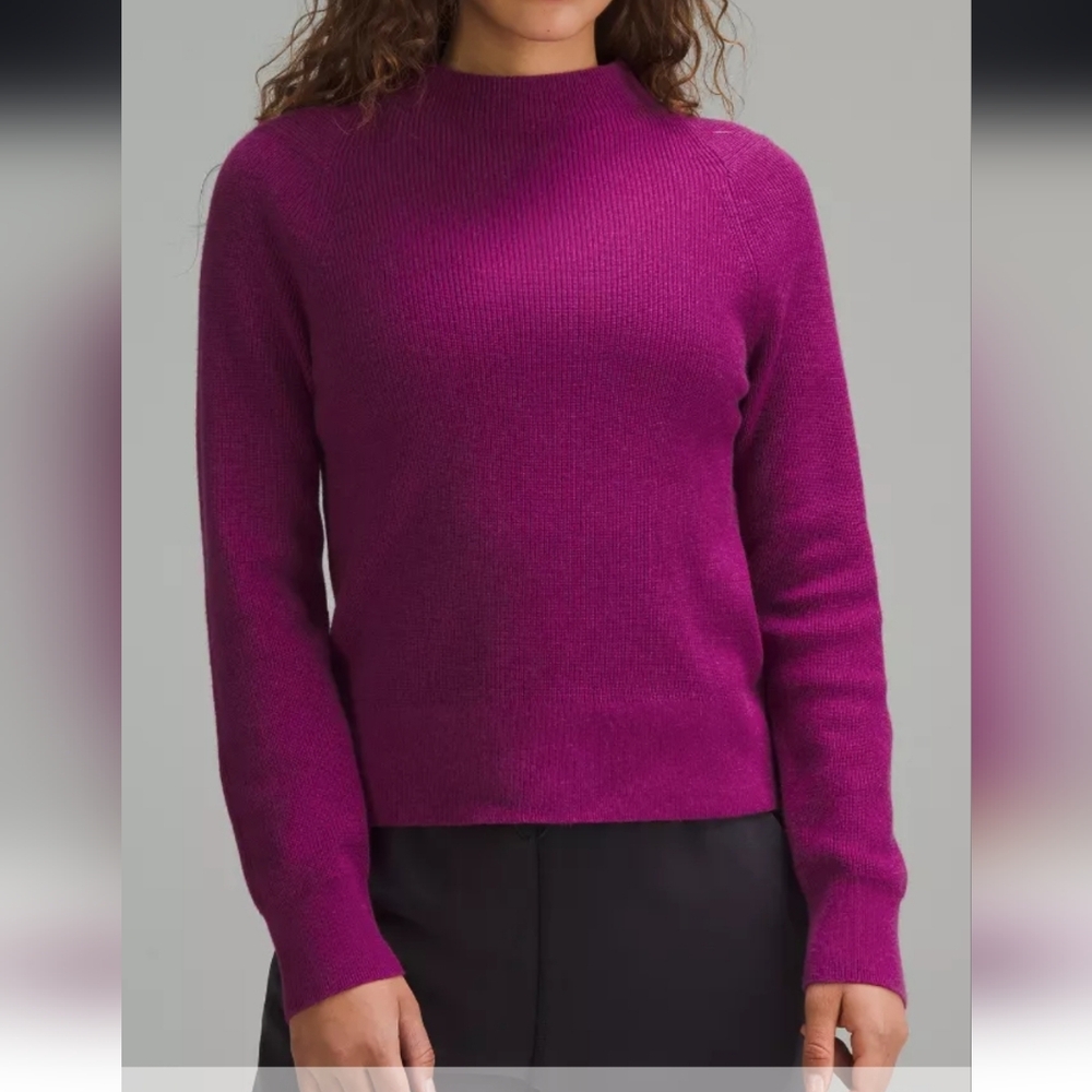 Lululemon Purple Women's Sweater
